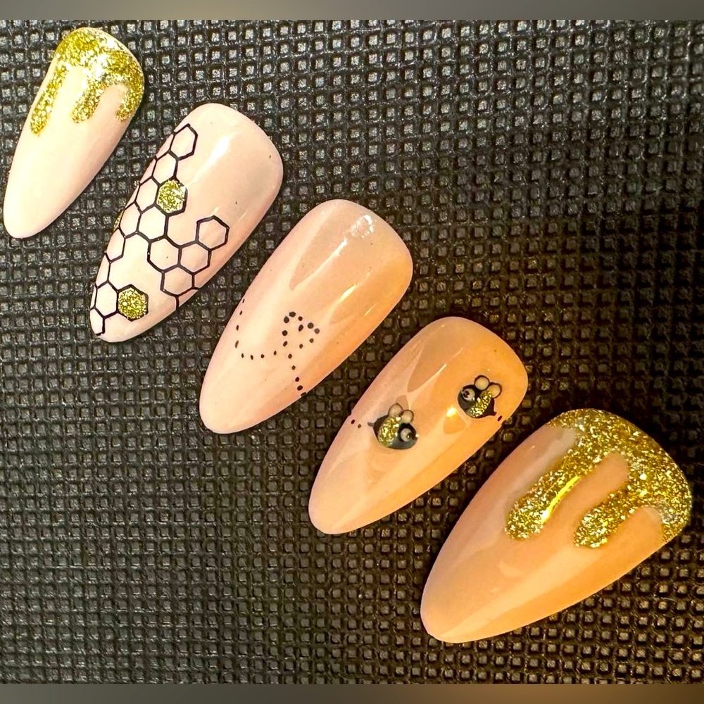 Honeybee Custom Press On Nails Honey Bee Pressons